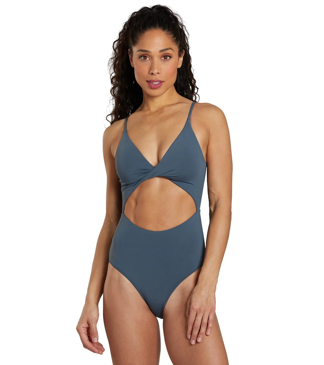 O'Neill Women's Saltwater Solids Twisted One Piece Swimsuit